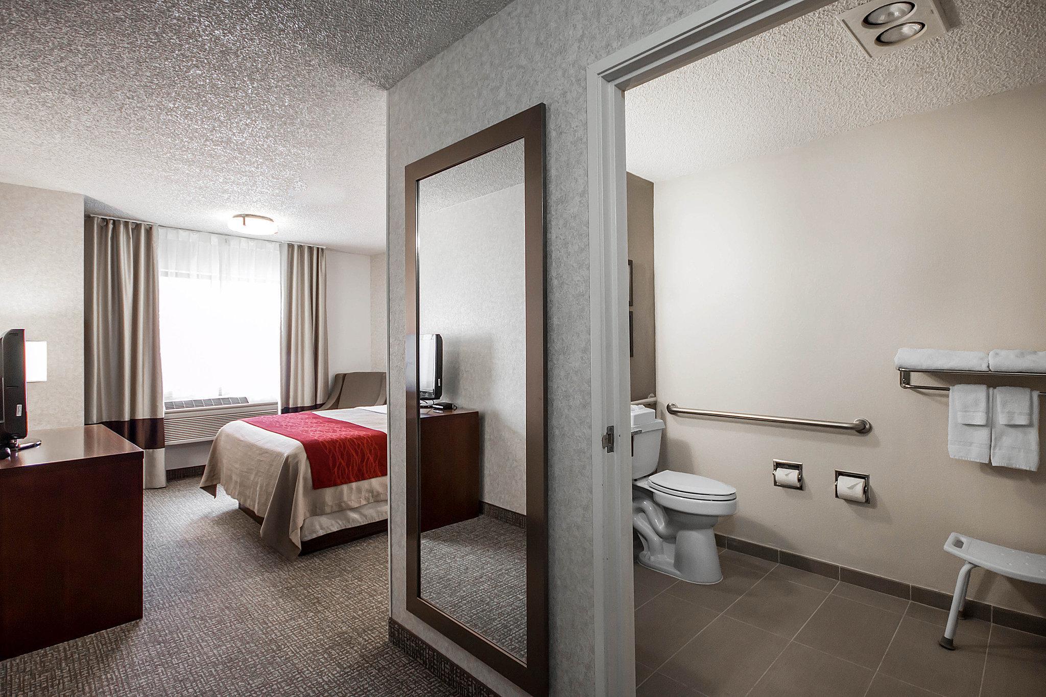 פוקטלו Quality Inn מראה חיצוני תמונה